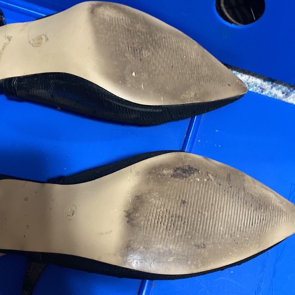 Black Mesh Closed Toe Back Strap Heels - Picture 6 of 9